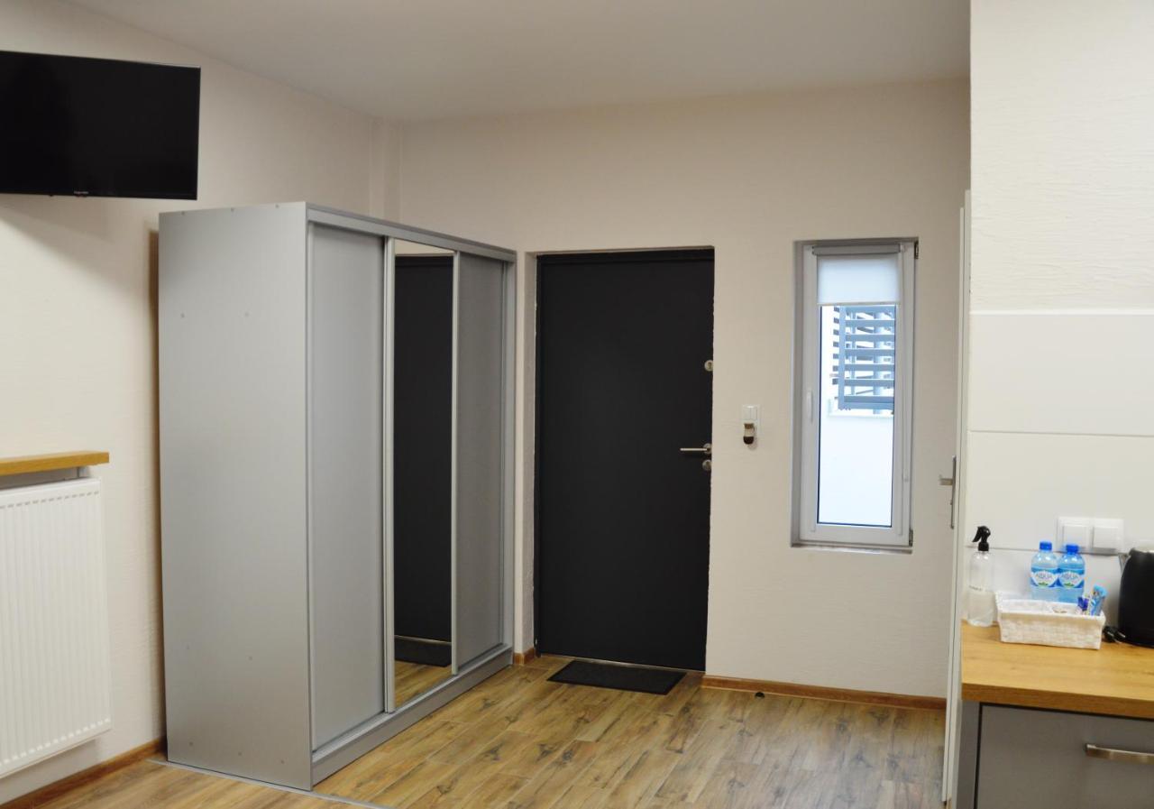 Hostel Adabet Кемпно Екстер'єр фото